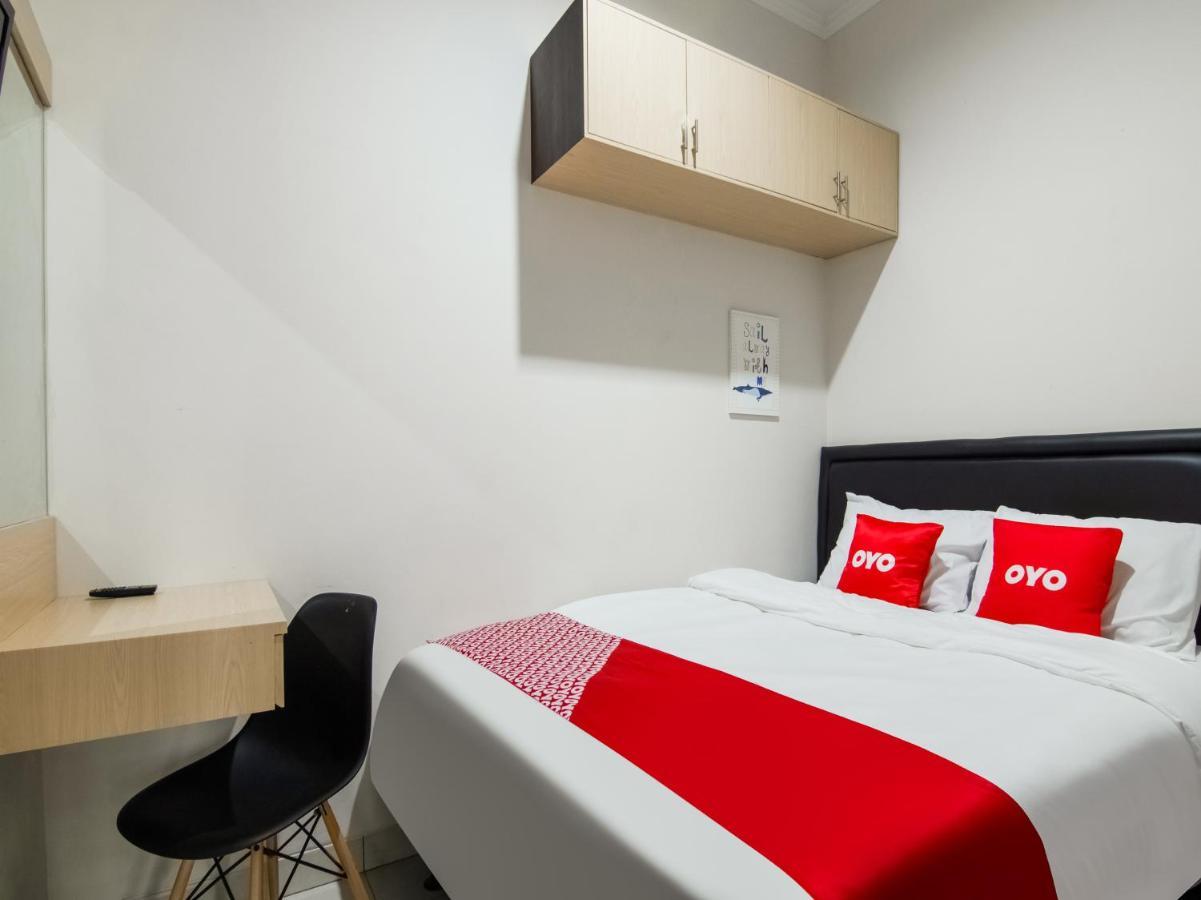 Oyo 3824 Columbus Residence J1 Telukjambe المظهر الخارجي الصورة