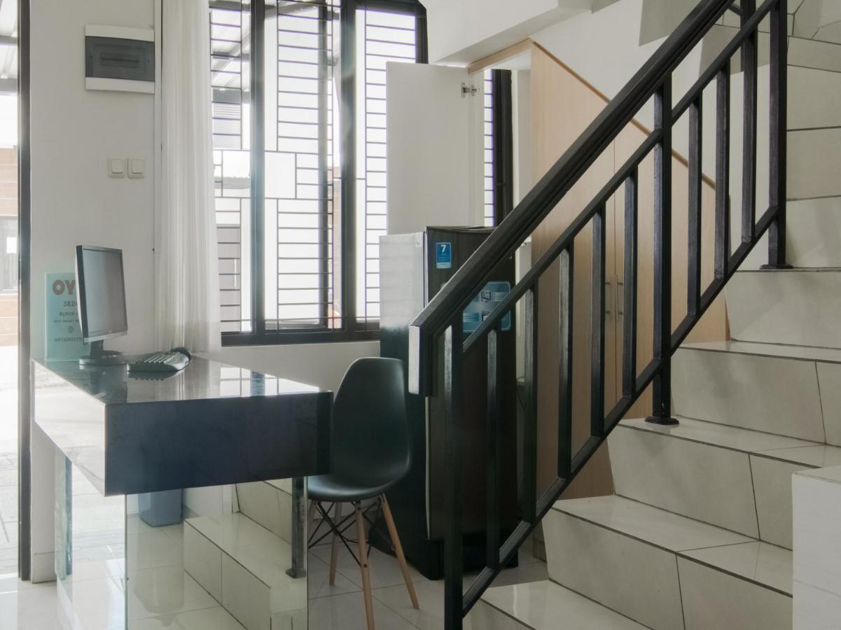 Oyo 3824 Columbus Residence J1 Telukjambe المظهر الخارجي الصورة