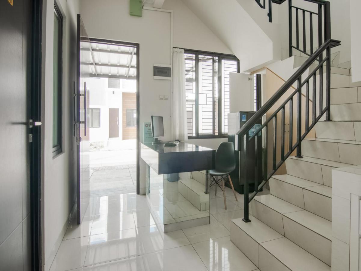 Oyo 3824 Columbus Residence J1 Telukjambe المظهر الخارجي الصورة